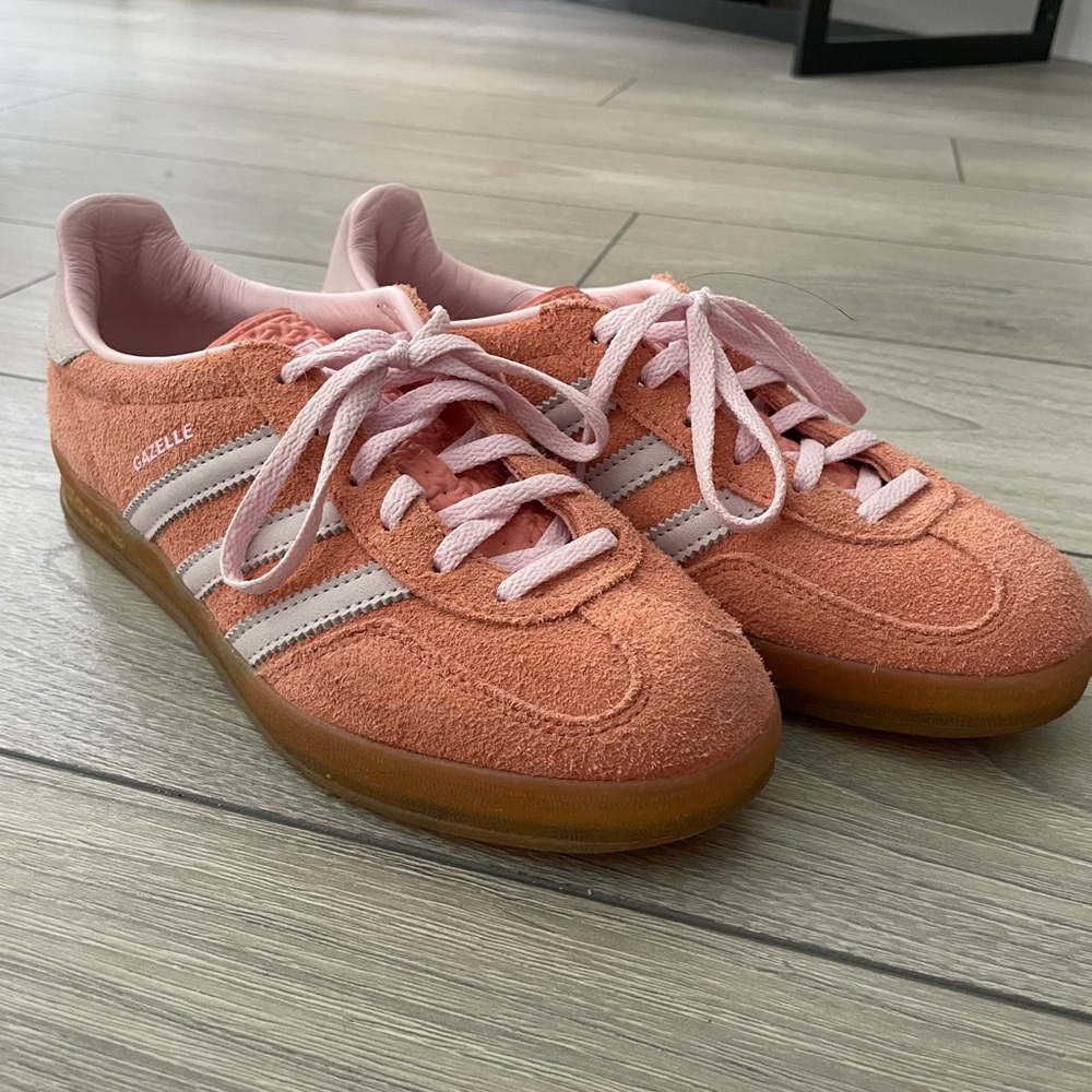 Adidas Gazelle Women's Coral Sneakers